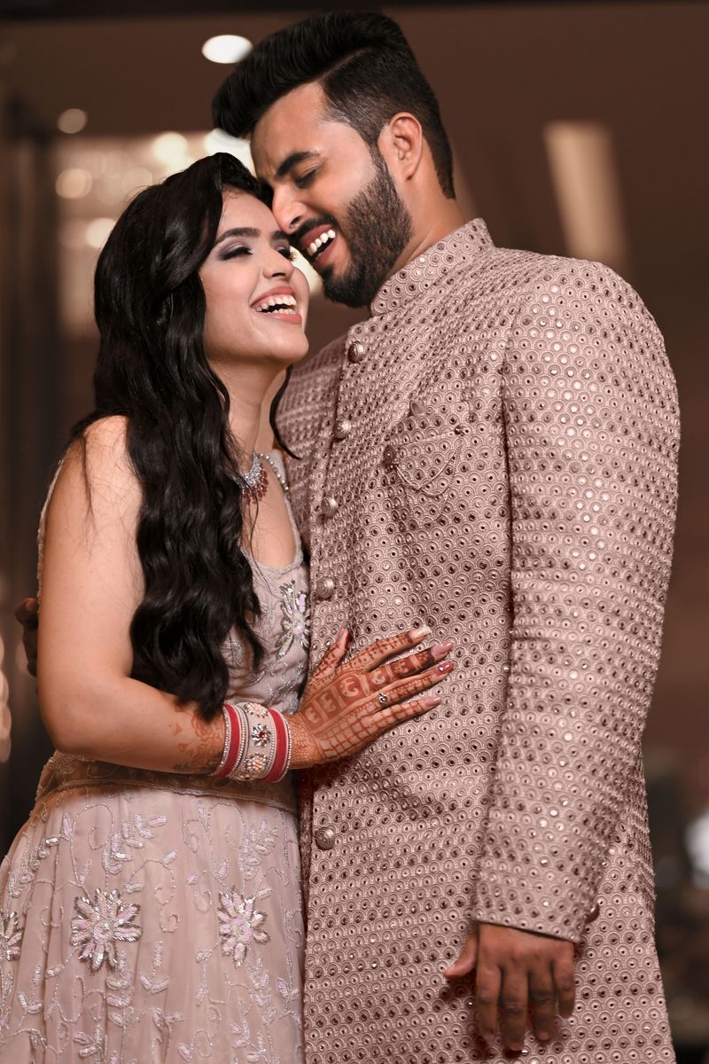 Portrait of an Indian wedding couple